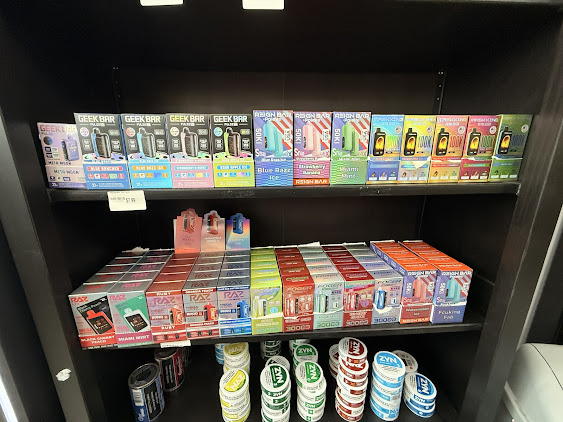 Vapes & Disposable E-Cigarettes